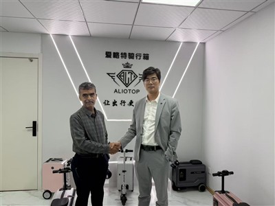 I clienti di Dubai visitano ALIOTOP per approfondire la cooperazione e inaugurare un nuovo capito...